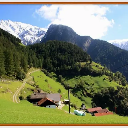 Alpenchalet Farst Apartment *